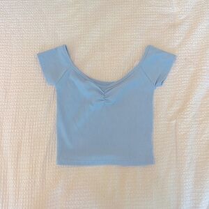 American Eagle small ribbed v-neck tee.